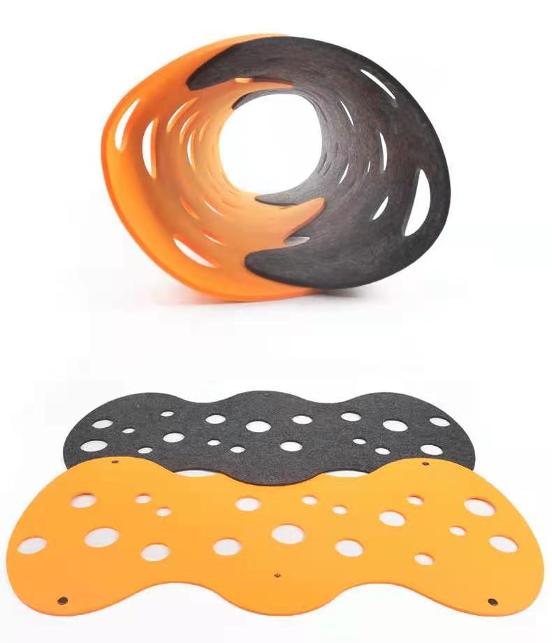 Felt Cat Tunnel with Interchangeable Toys